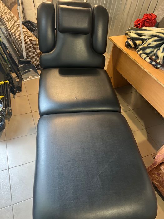 Массажное кресло