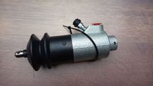 Siłownik sterujący sprzęgłem Ursus 11054 C-3110