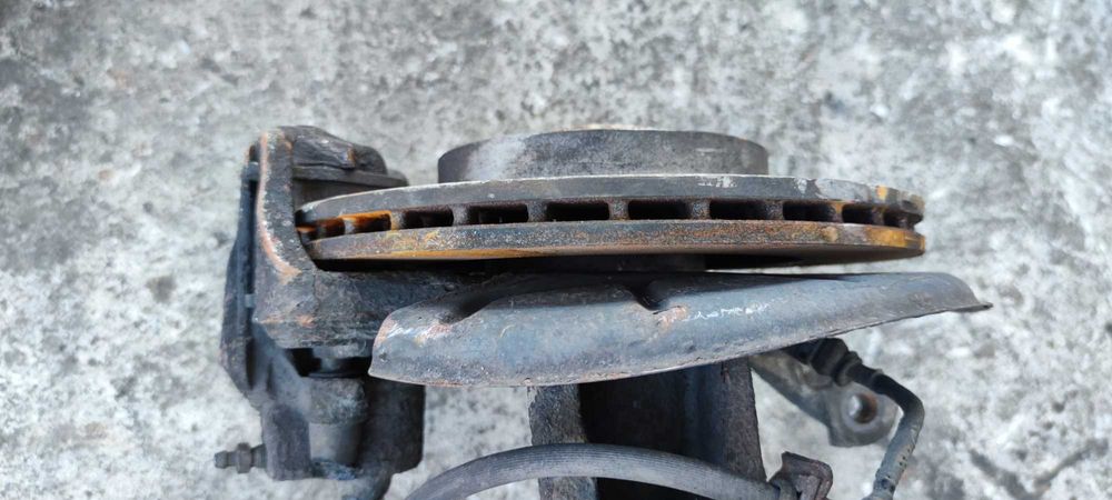 Golf VI 1.4 16V Zwrotnica Piasta Prawa Przednia Prawy Przód PP