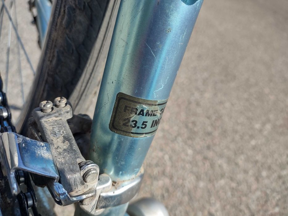 Rower trekkingowo-crossowy Giant Expert Series X 1500