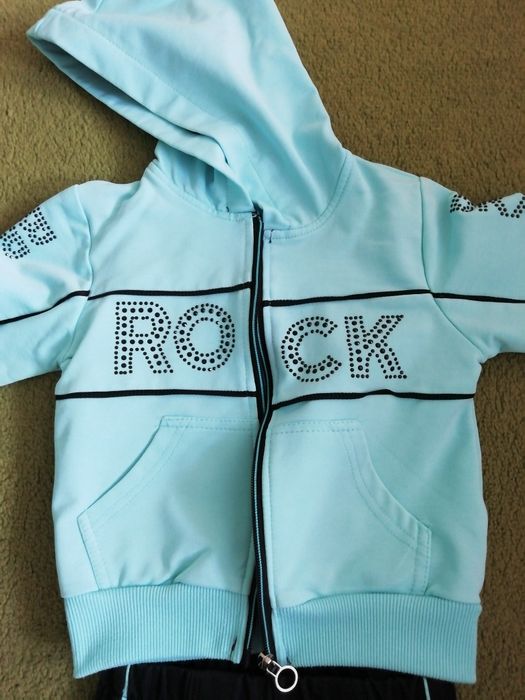 Спортивный костюм