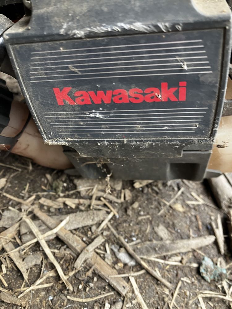 Motoroçadora Kawasaki