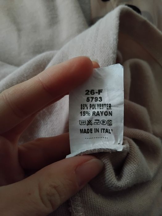 Beżowa sukienka sweterkowa z tiulowymi rękawami w grochy MiLady XS/S