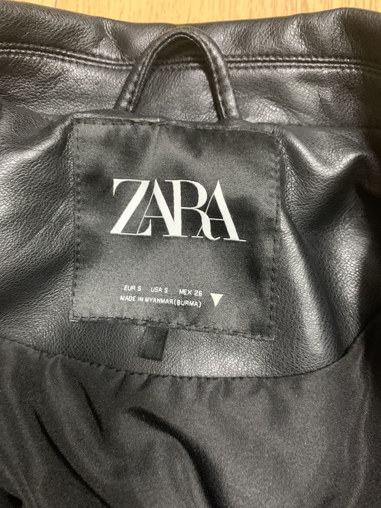 Кожанка Zara , состояние ИДЕАЛ Размер S (оверсайз)