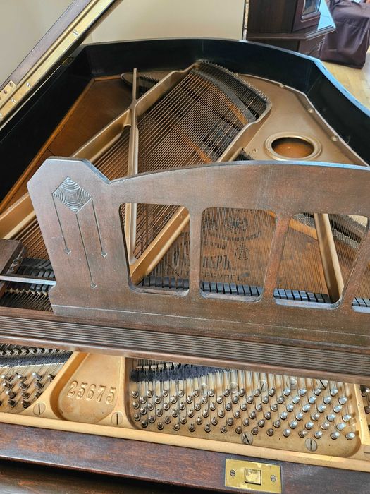 Fortepian / pianino marki J.Becker do poprawek