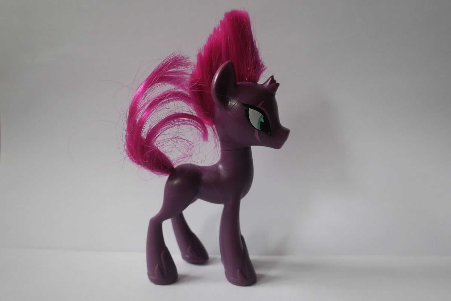 Figurka kucyk Pony Tempest Shadow Hasbro fioletowy