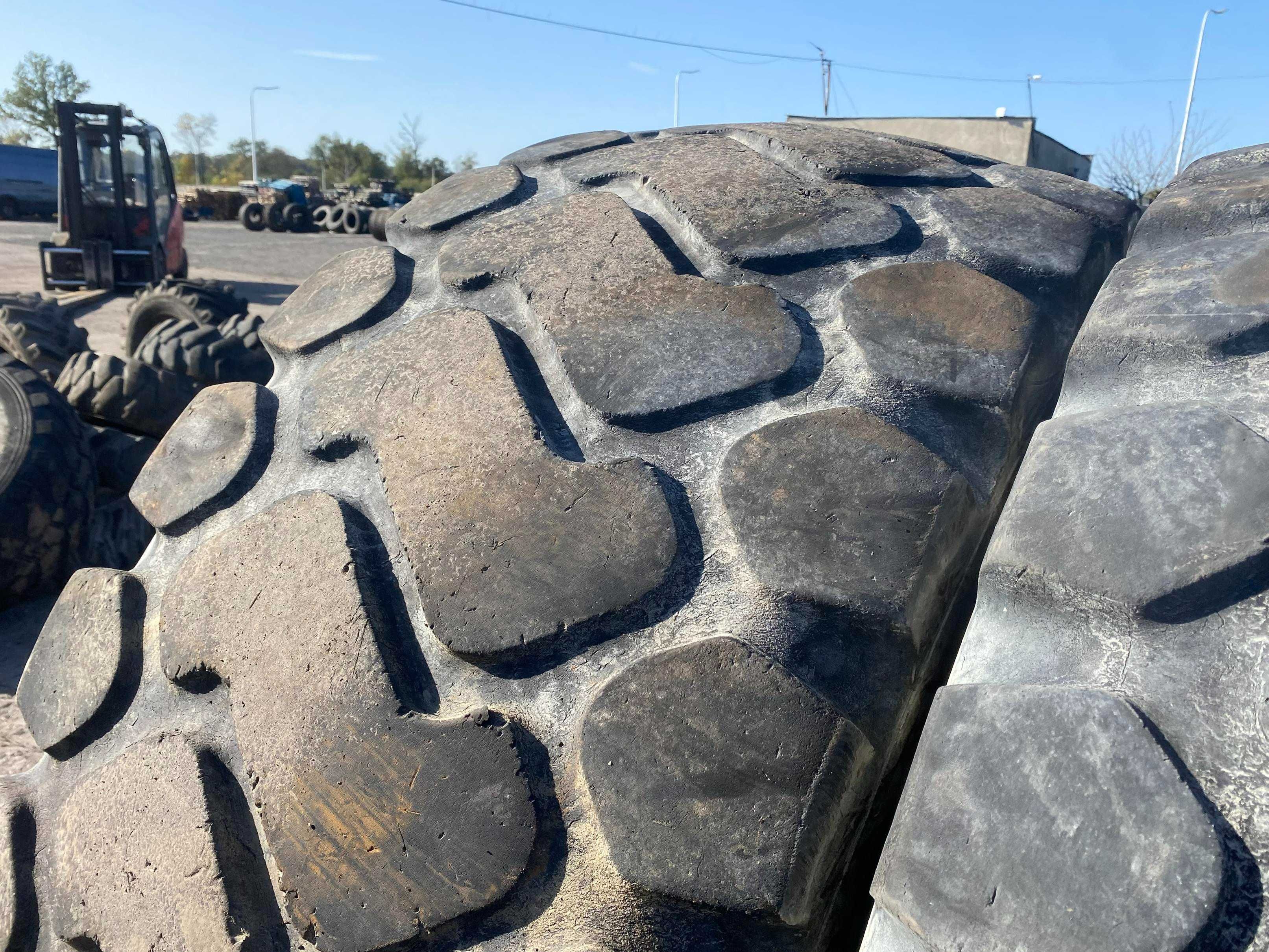 Opony Używane 23.5r25 TYP MICHELIN XHA 50% Bieżnika 23.5-25