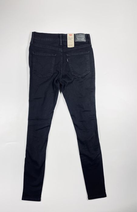 26 720 Levis левис черные рваные джинсы на высокой посадке джинси 721