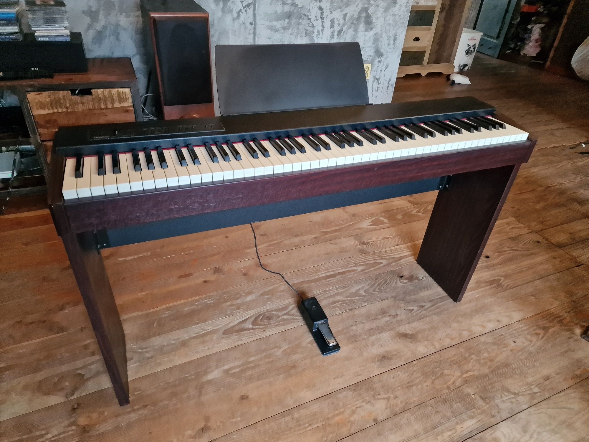 Pianino elektryczne Roland F20