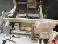 Maquina de ponto corrido industrial Singer
