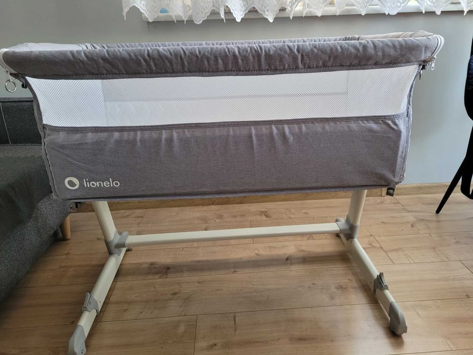 Sprzedam łóżeczko dostawne Lionelo