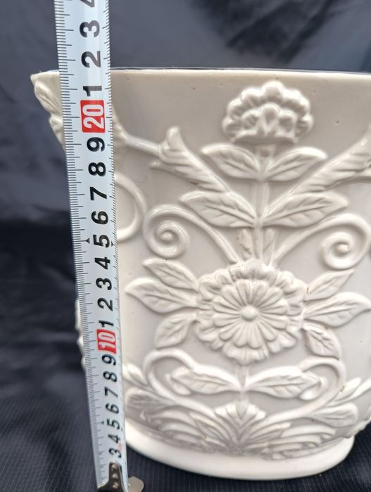 Doniczka osłonka na doniczkę