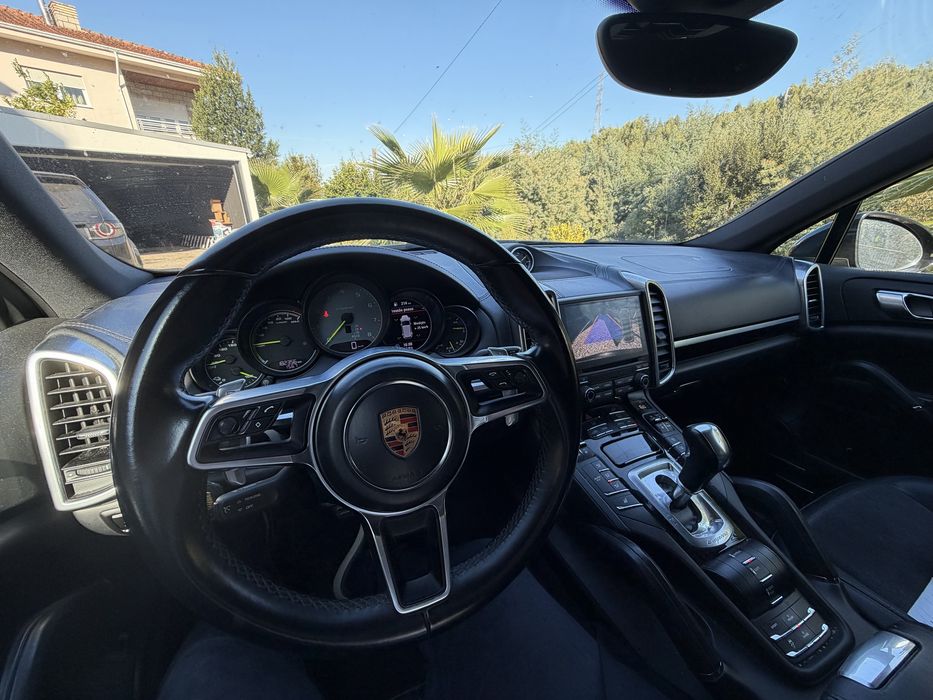 Porsche cayenne S hibrido