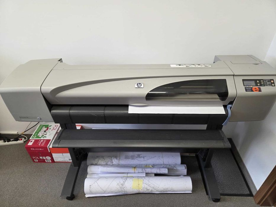 Ploter HP Designjet 500.