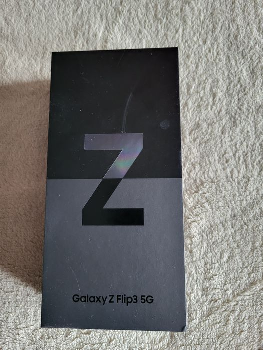 Samsung Galaxy Z Flip 3