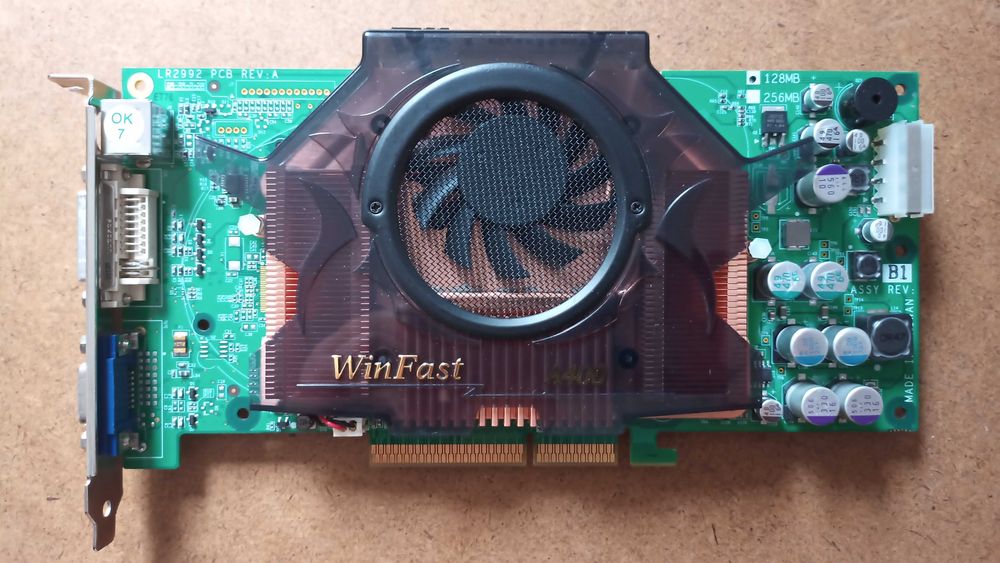 Placa gráfica AGP Nvidia GeForce|Vanta|Riva|ATI Radeon|Matrox|3Dfx