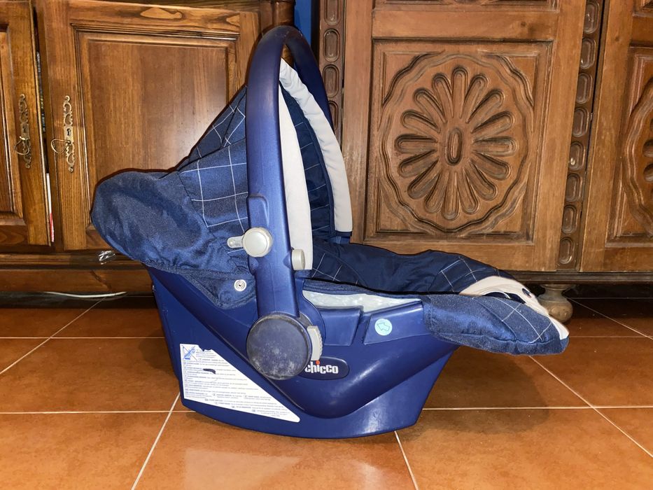 Cadeira Automóvel Chicco para Bebé