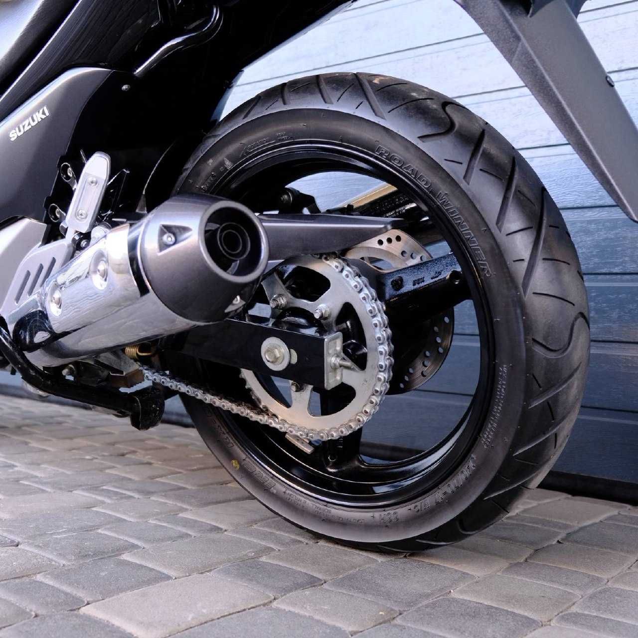 Продам мотоцикл Suzuki GSR 250 (2619)
