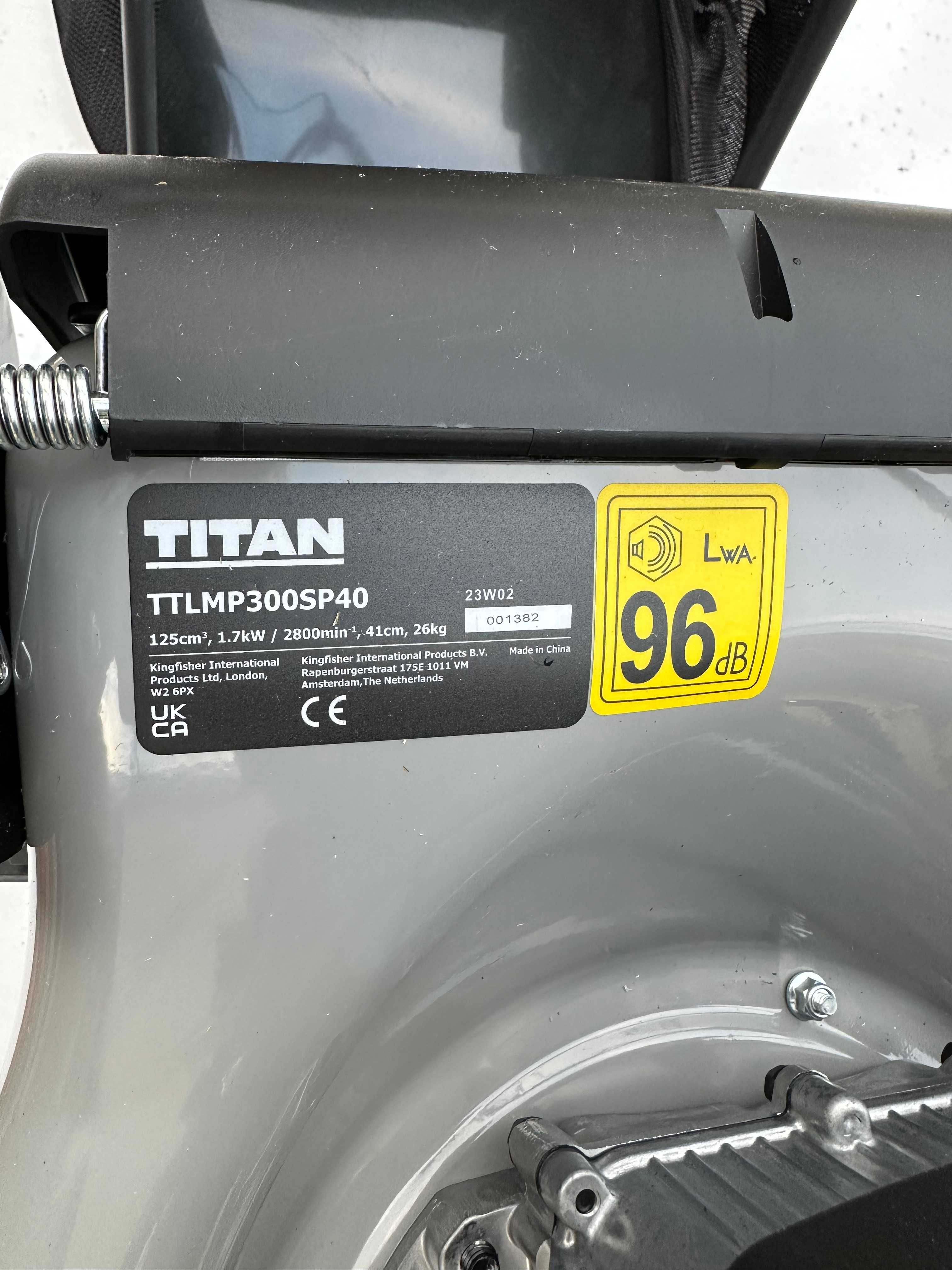 Kosiarka spalinowa z napędem Titan 125 cm³ TTLMP300SP40 now1