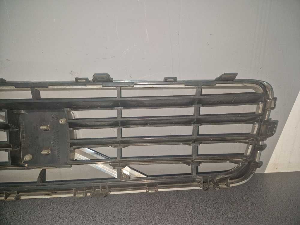 Volvo C30 Atrapa Grill Zderzaka