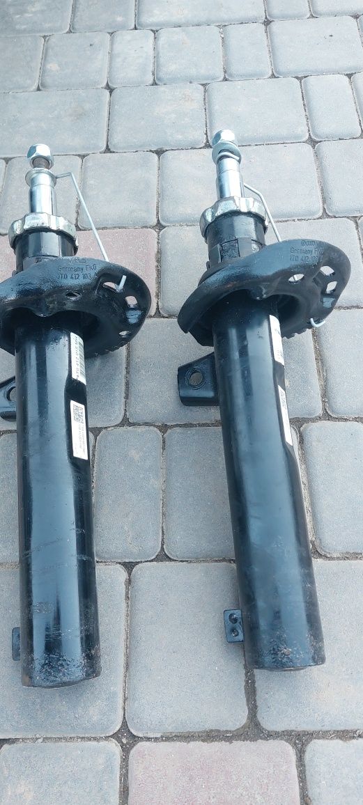 Стойки Амортизатор підвіски VAG 1T0413031HM