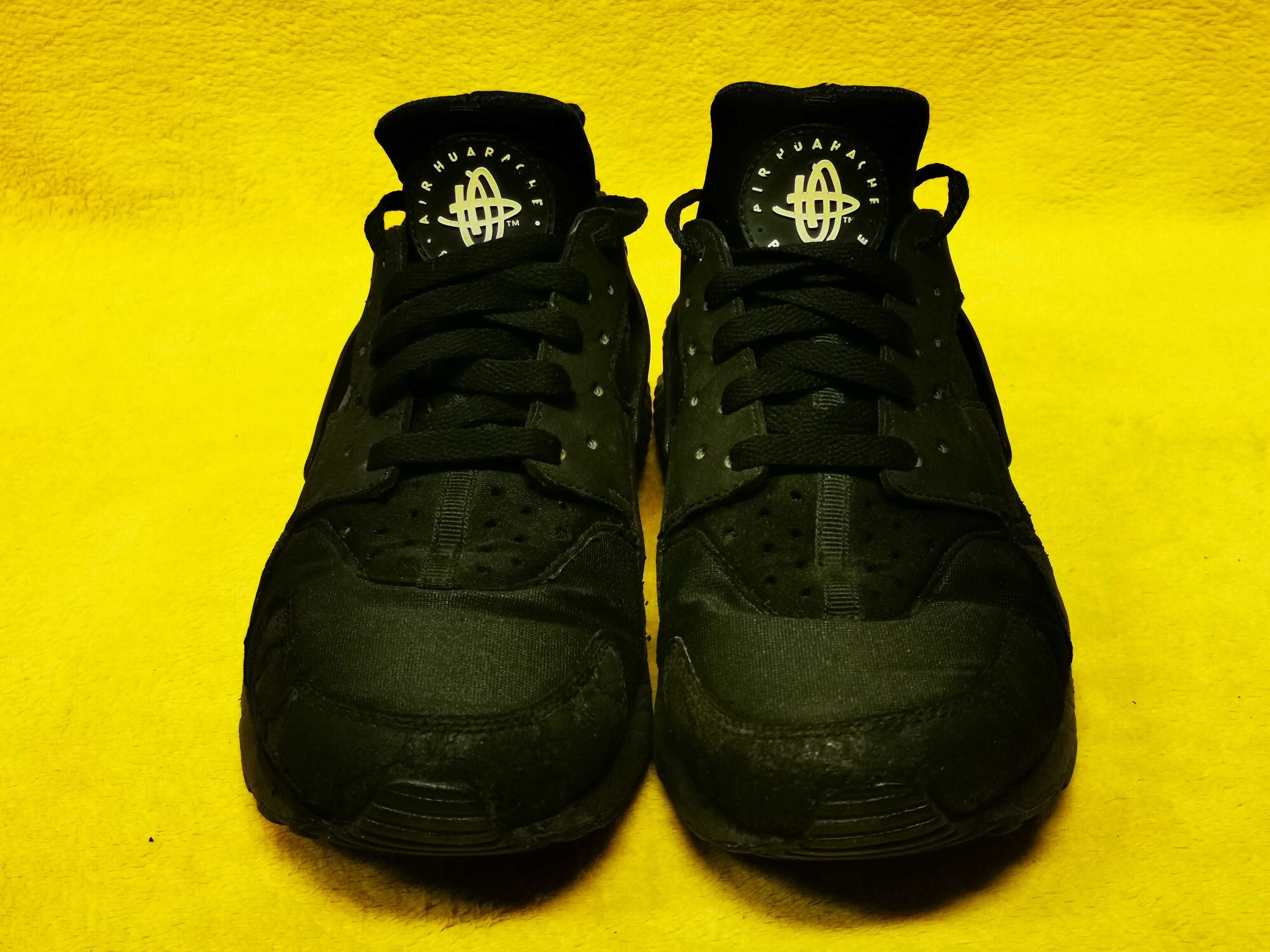 NIKE Air Huarache r.42.5