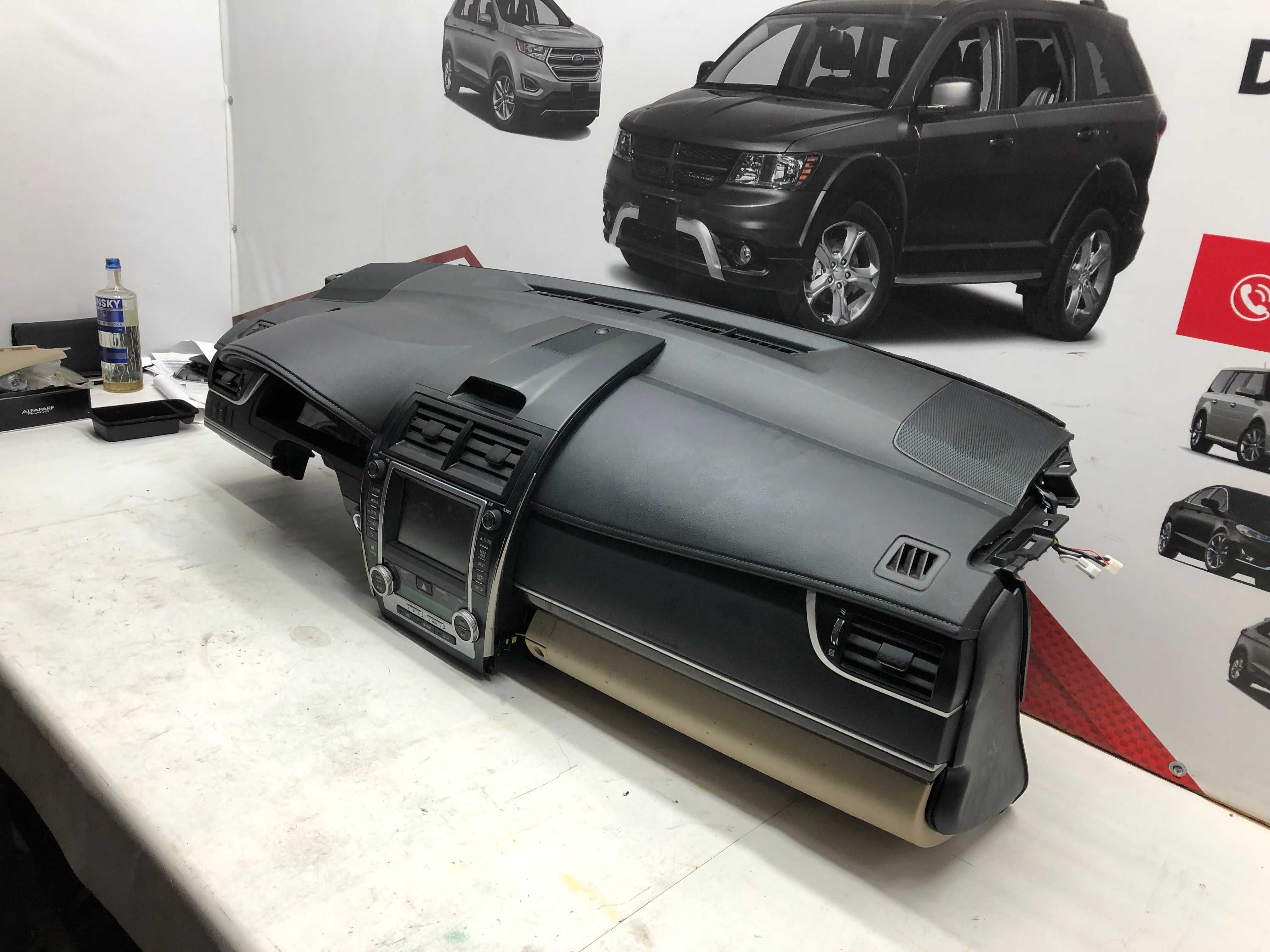 Торпедо панель с AIRBAG Тойота камри 50 Toyota Camry
