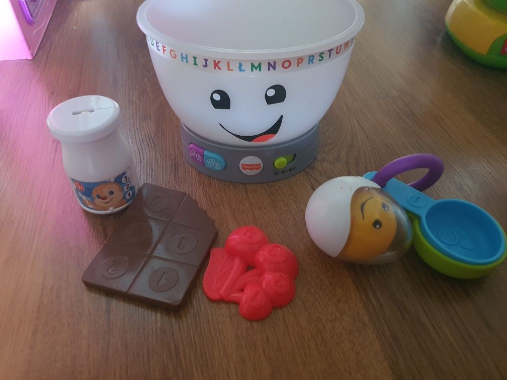 Garnek fisher price zabawka interaktywna