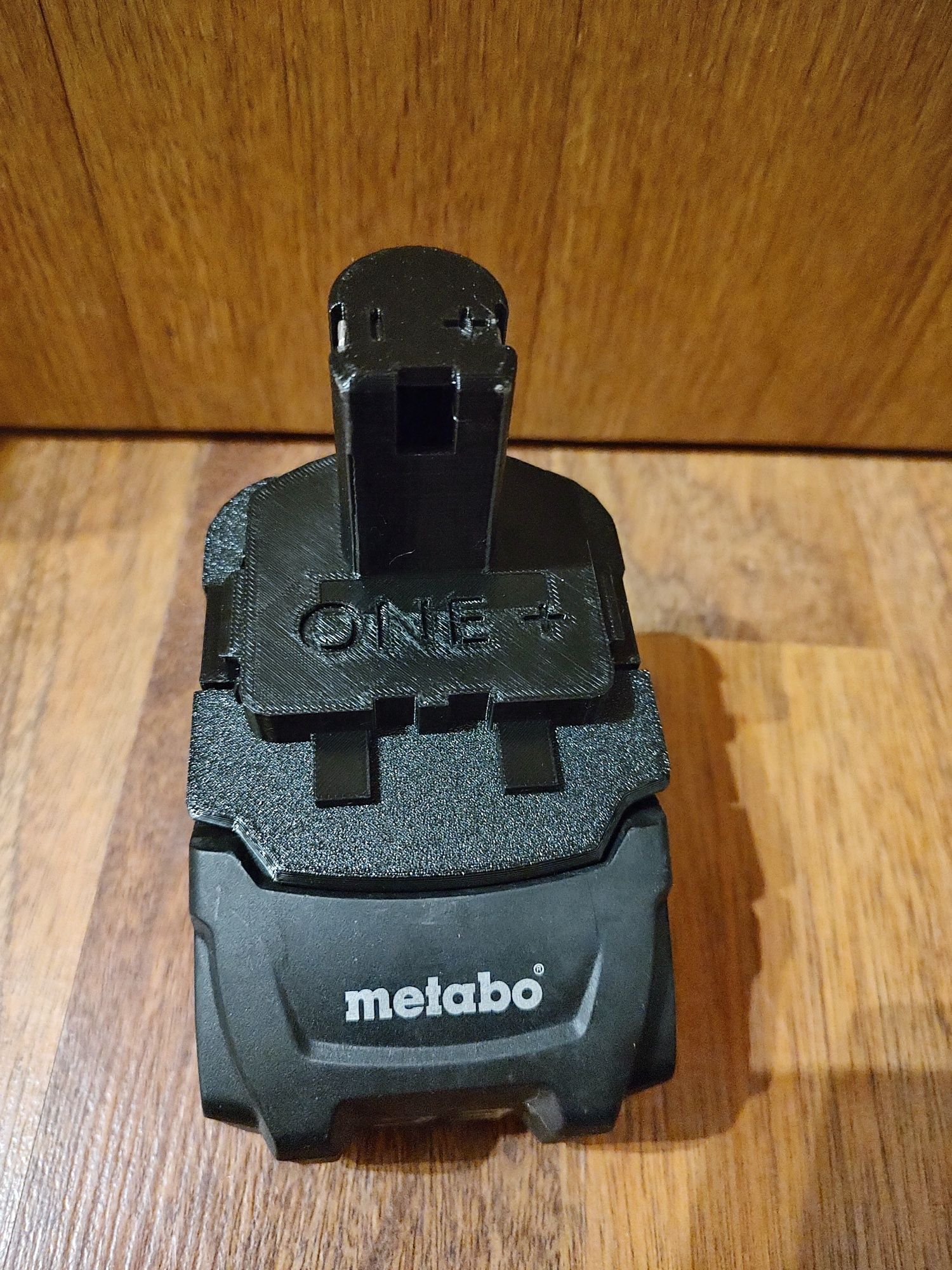 Adapter Ryobi One+ na baterie Metabo