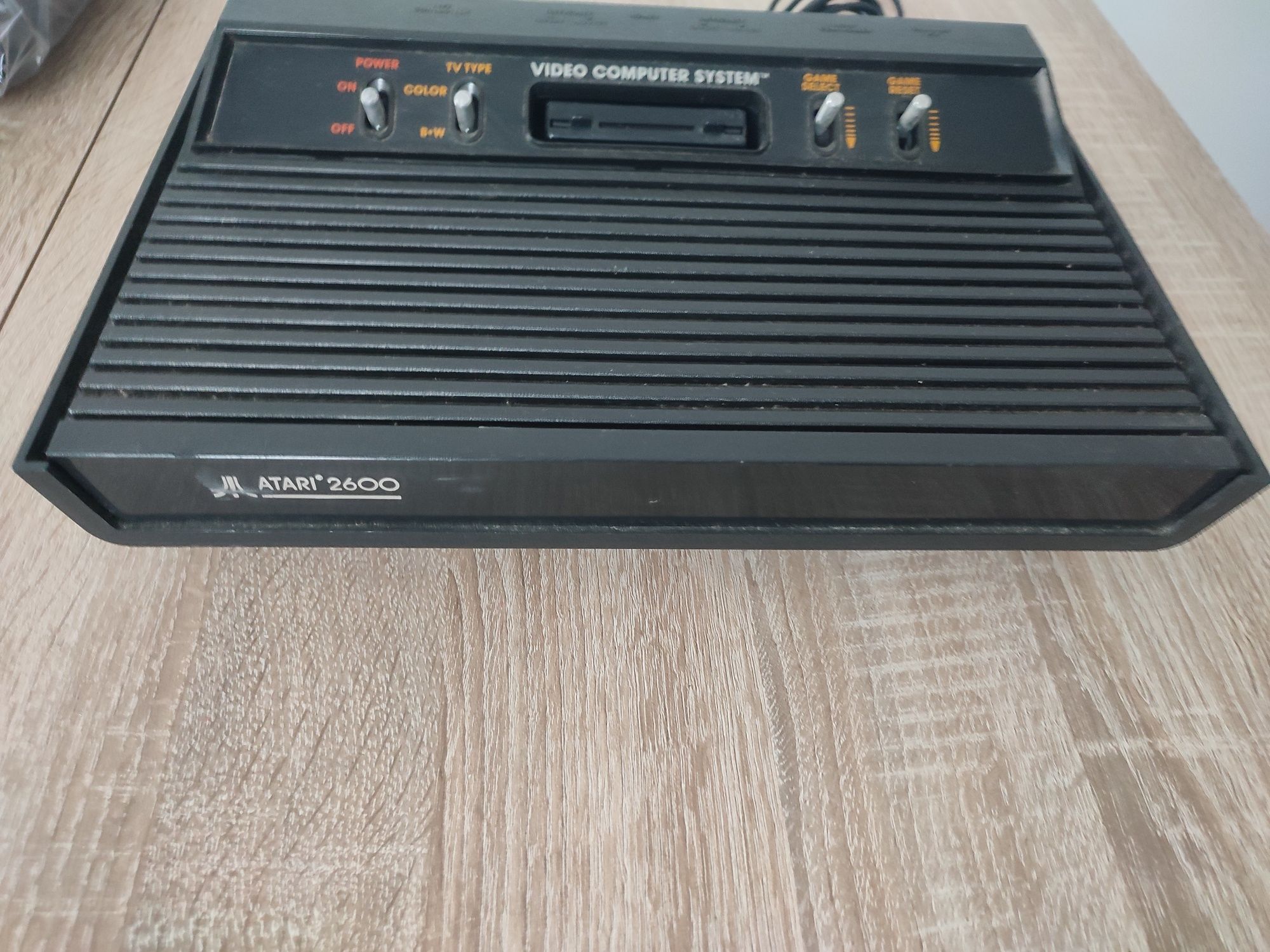 Atari CX 2600 Konsola
