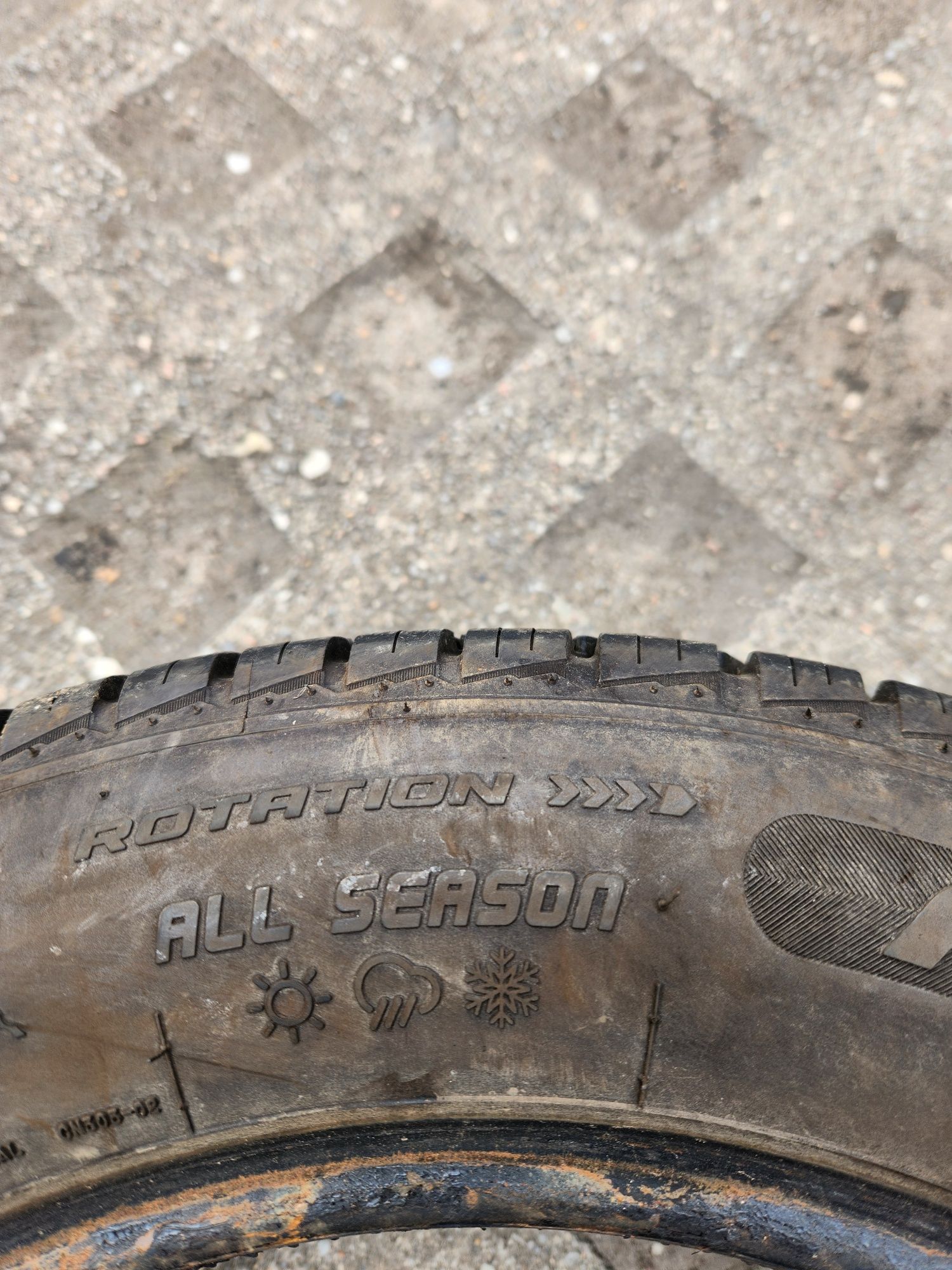 175/65r14 Austone Fixolime AllSeason komplet całoroczne
