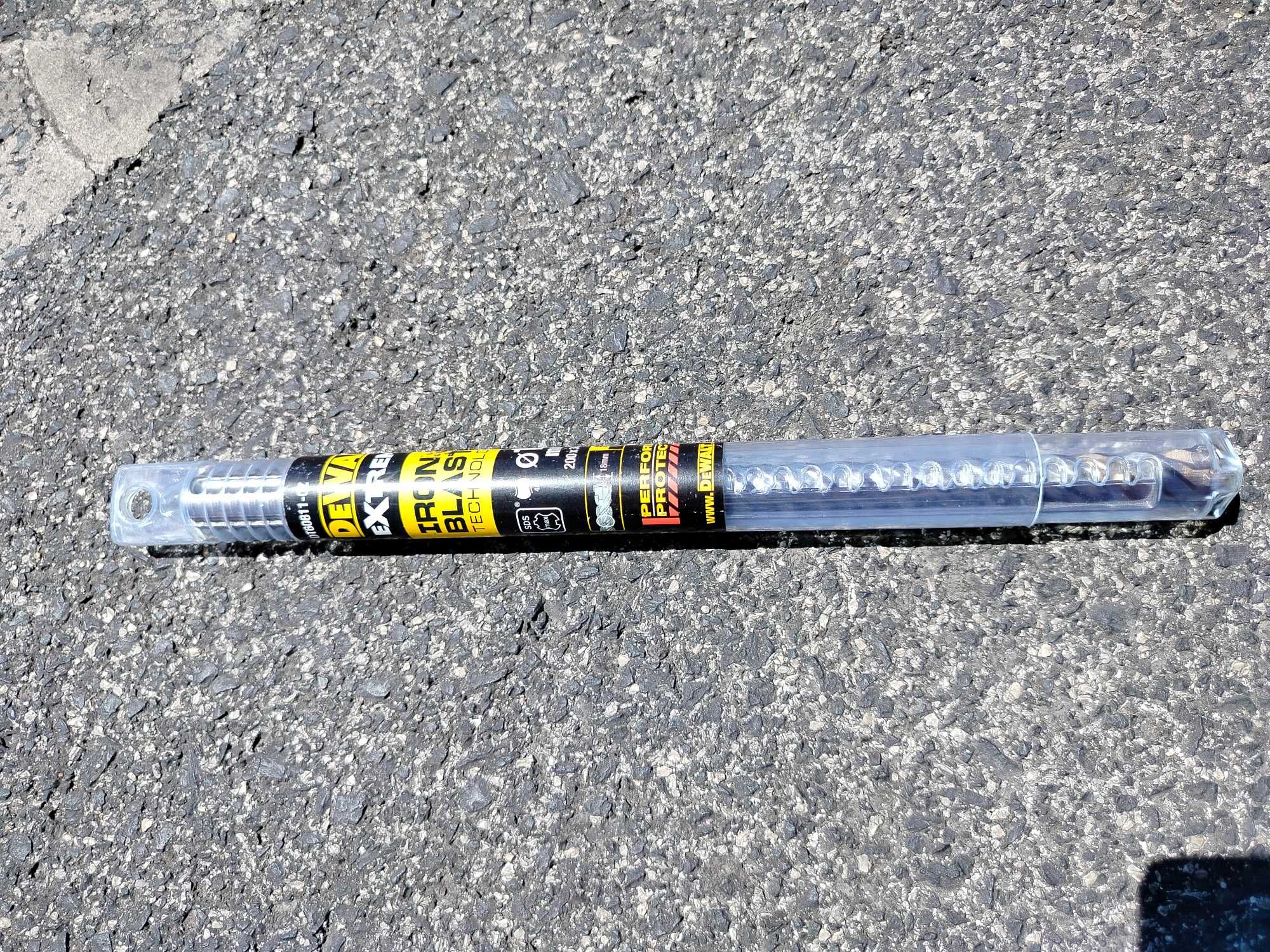 Broca 18 DeWalt extreme