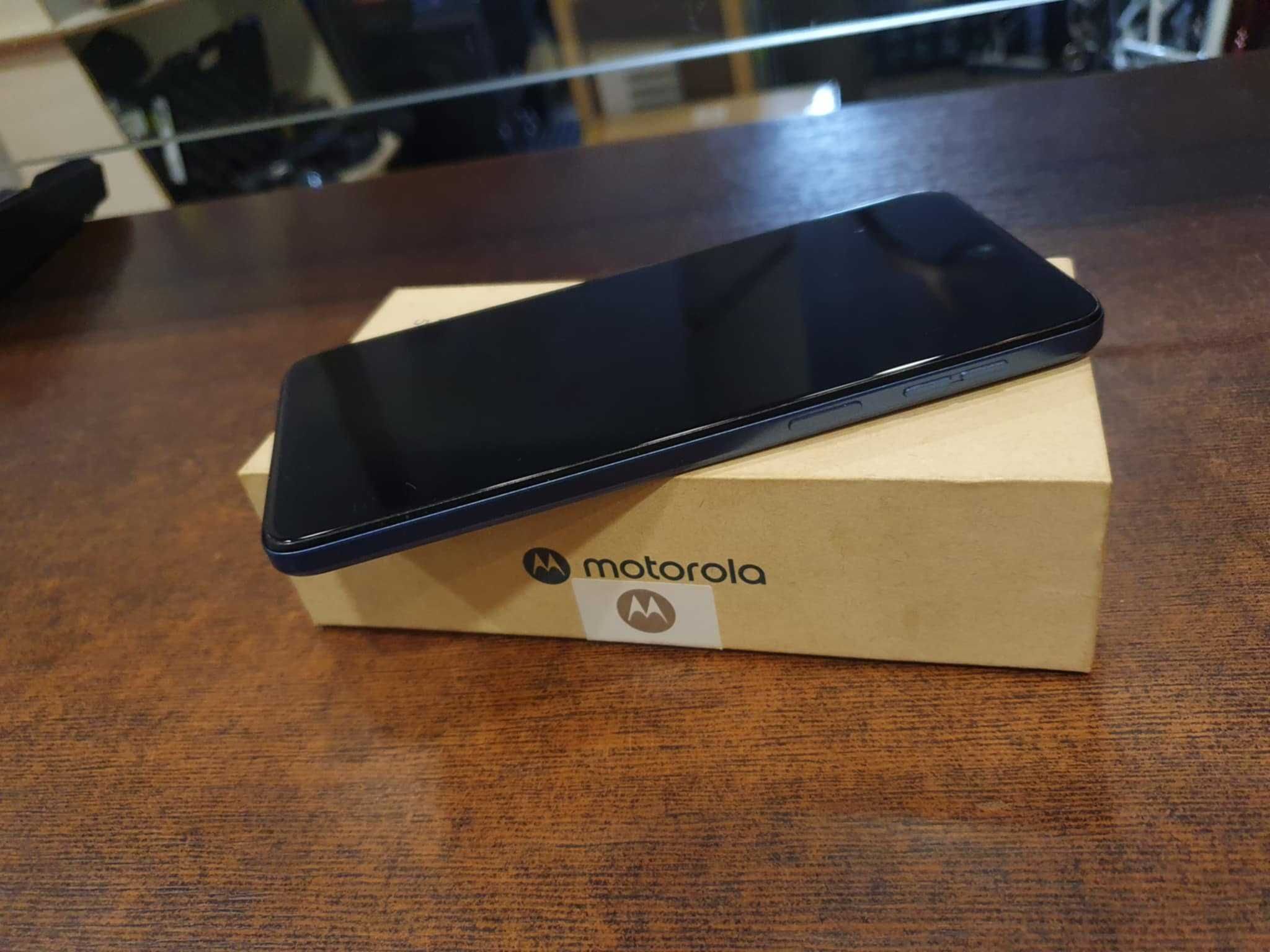 Smartfon Motorola Moto G54 5G na części