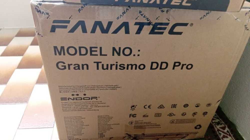 Fanatec GT DD pro + pedais + load cell + 8nm + Suporte