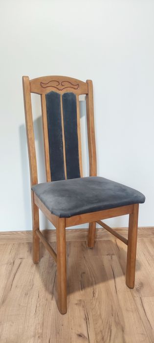 Krzesła drewniane