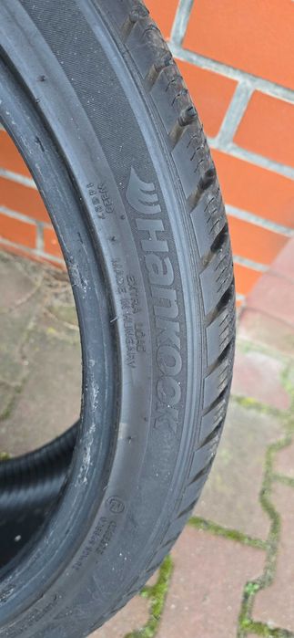 Opony zimowe Hankook 235/40/19