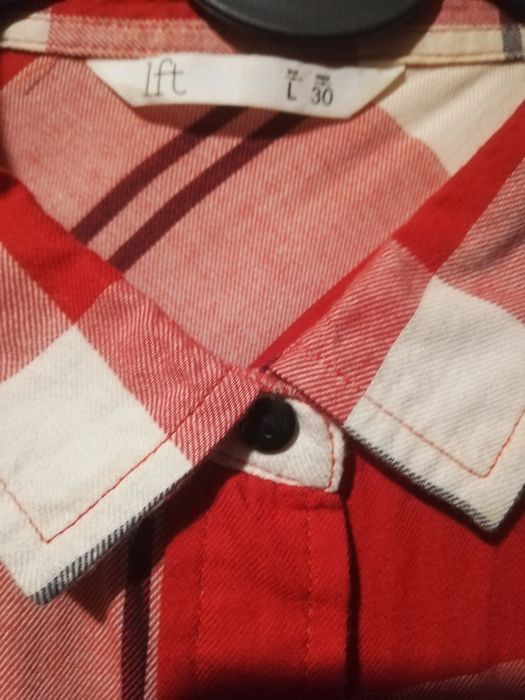 Camisa aos quadrados vermelha