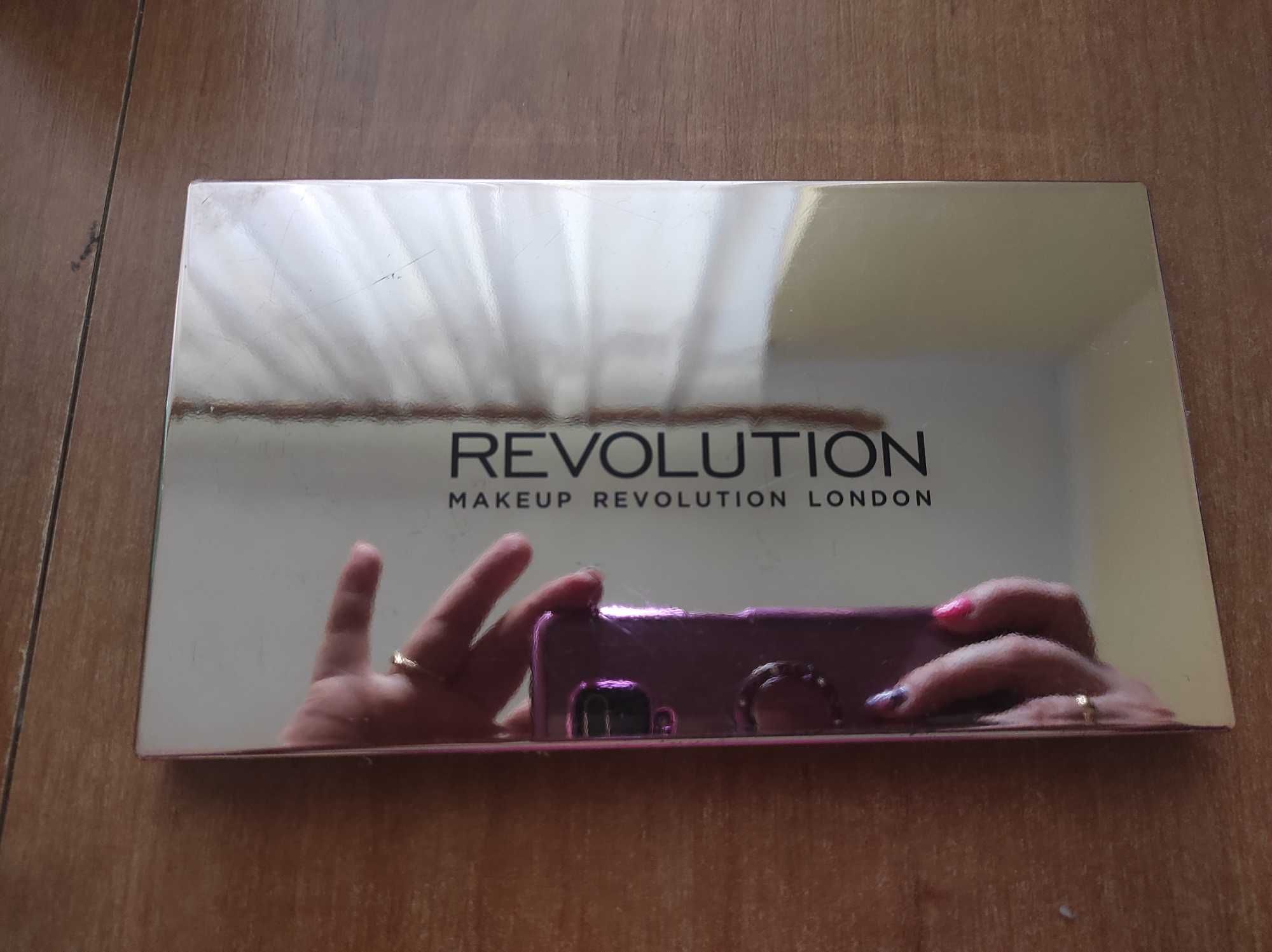 Paletka cieni revolution flawless 3 32 kolory