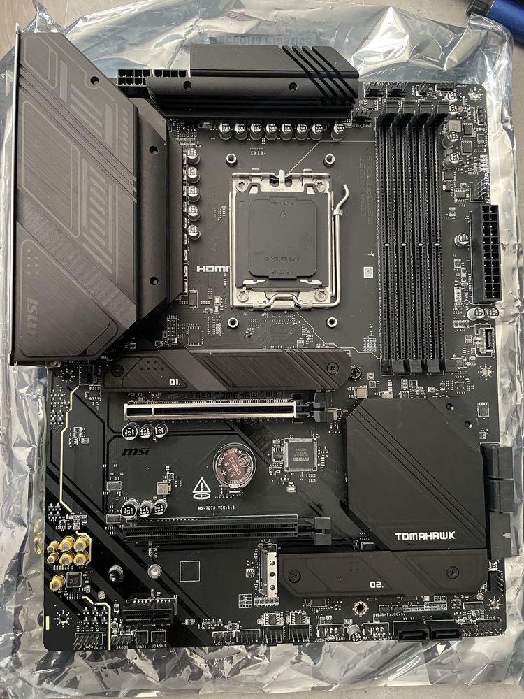 Płyta głowna msi b650 Tomahawk WiFi