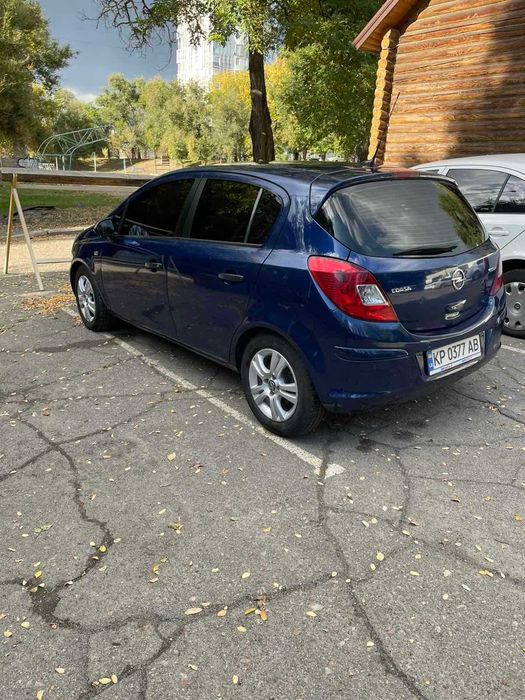 Opel Corsa 2012 б/у