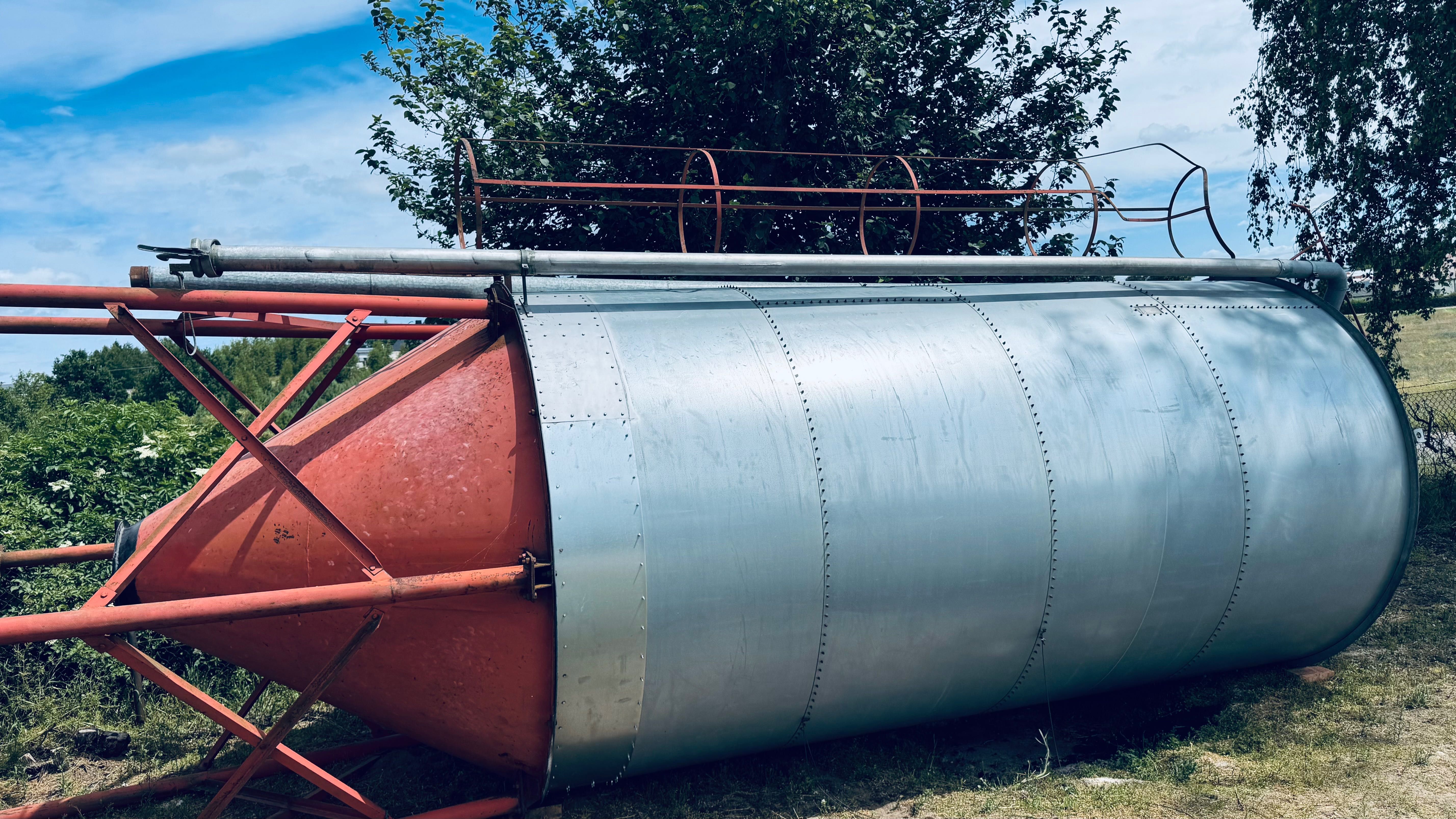 Silos paszowy 17t