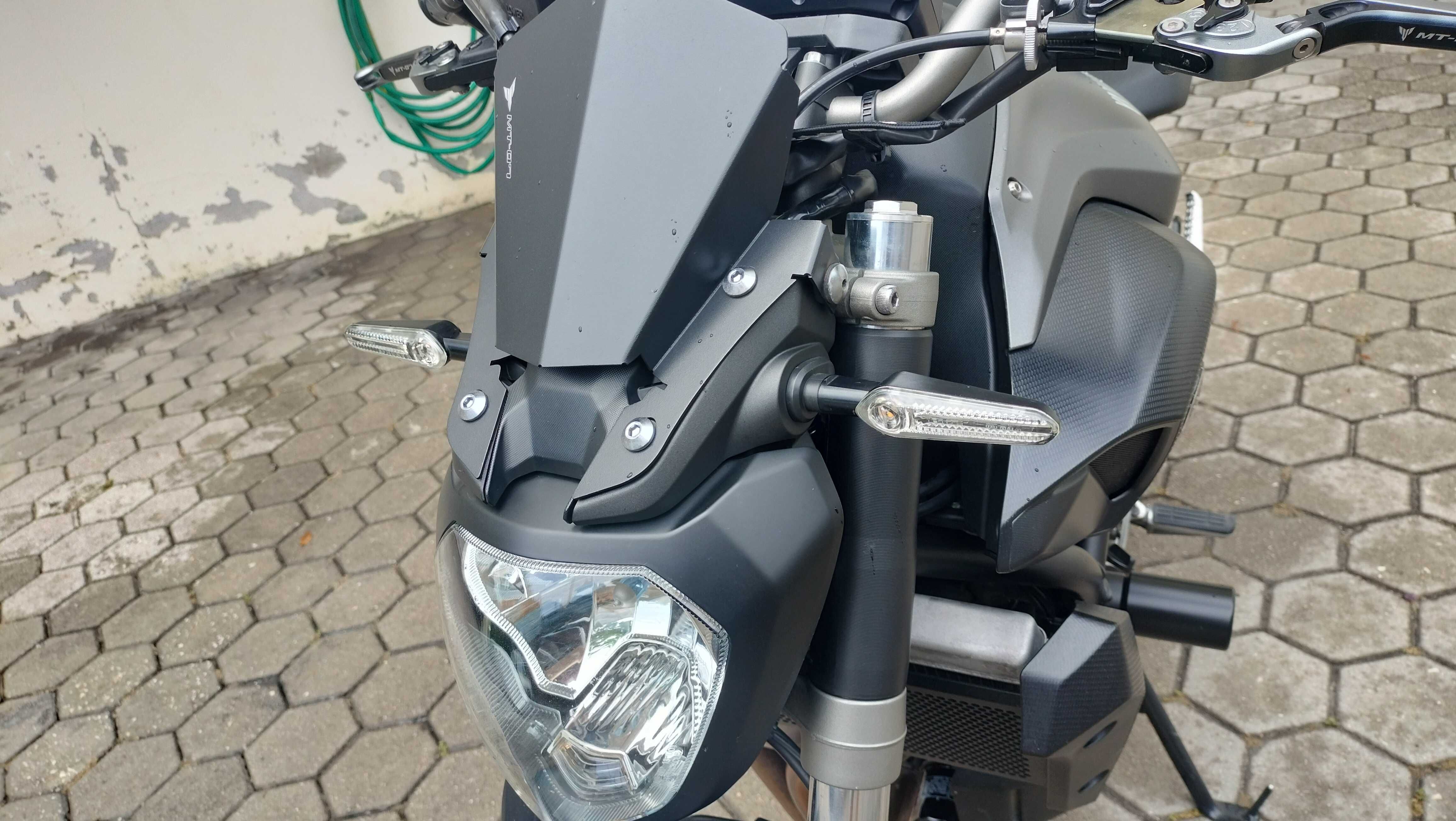 Yamaha MT-07 | Potência e Estilo com Apenas 27.000km