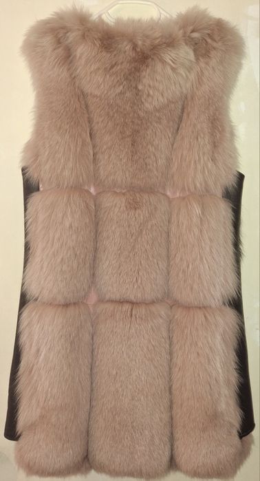 Меховая жилетка эксклюзивная