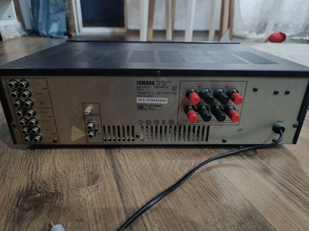 Wzmacniacz Yamaha AX-430 czarny