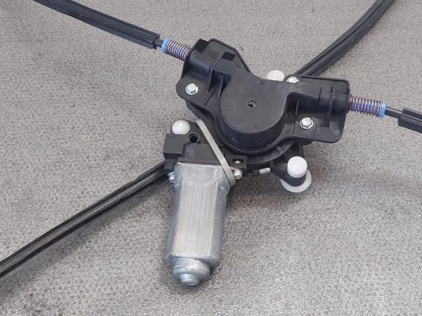 Elevador vidros frente esquerdo CHRYSLER Voyager IV (RG, RS)