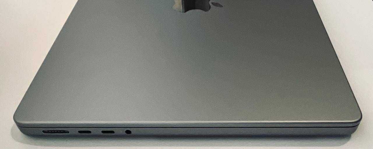 MacBook Pro 14” M1 Space 2021 (MKGP3, Z15G0016D) 59- циклів, як новий.