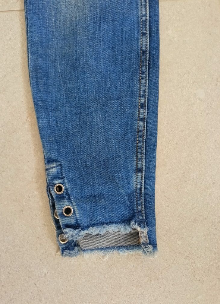 Jeansy skinny amisu rozm M