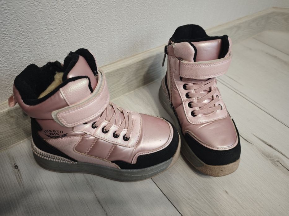 Дитяче зимове взуття