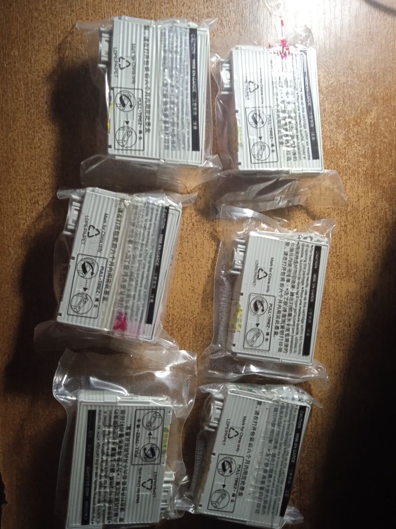 Продам картриджі до принтера EPSON