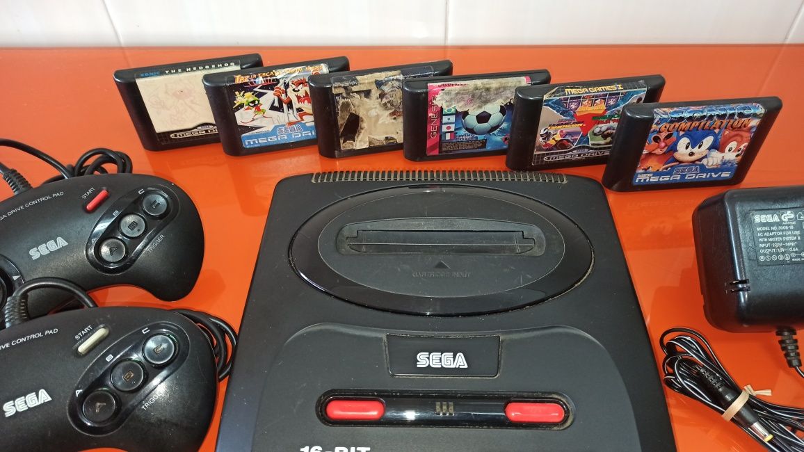 Sega mega Drive 2 + 6 jogos
